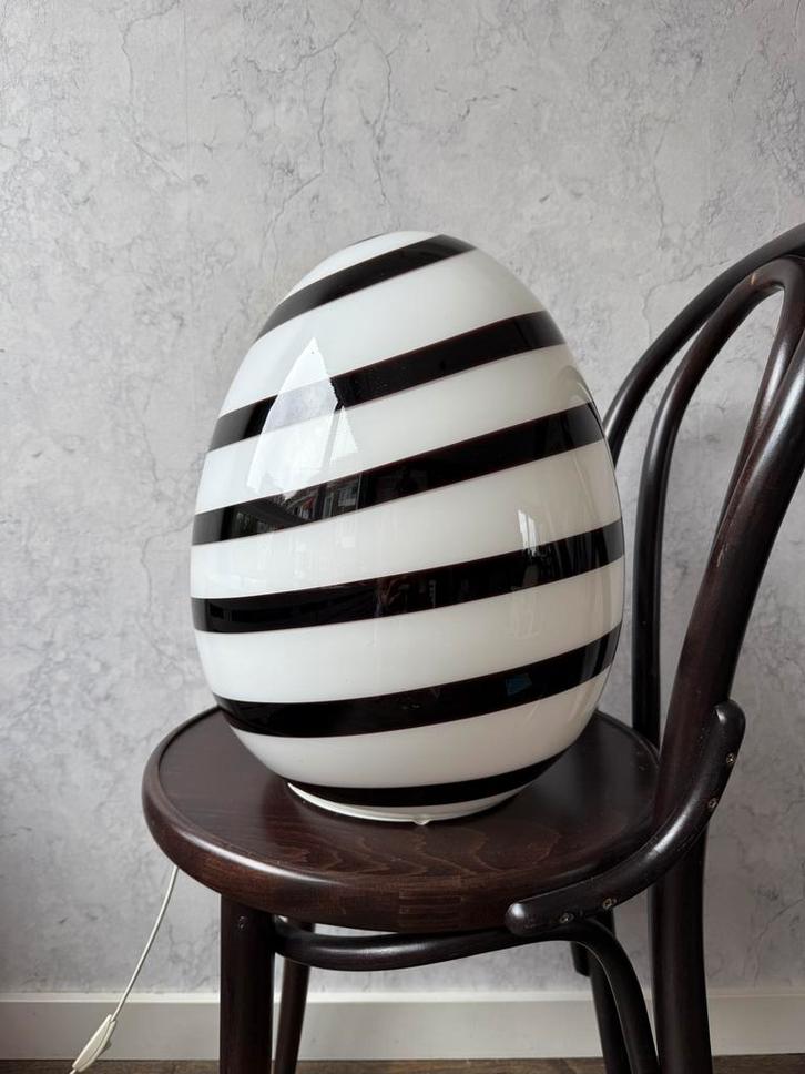 Ilu du Vetro glazen design lamp - zwart/wit swirl - 40 cm, Huis en Inrichting, Lampen | Tafellampen, Zo goed als nieuw, Minder dan 50 cm