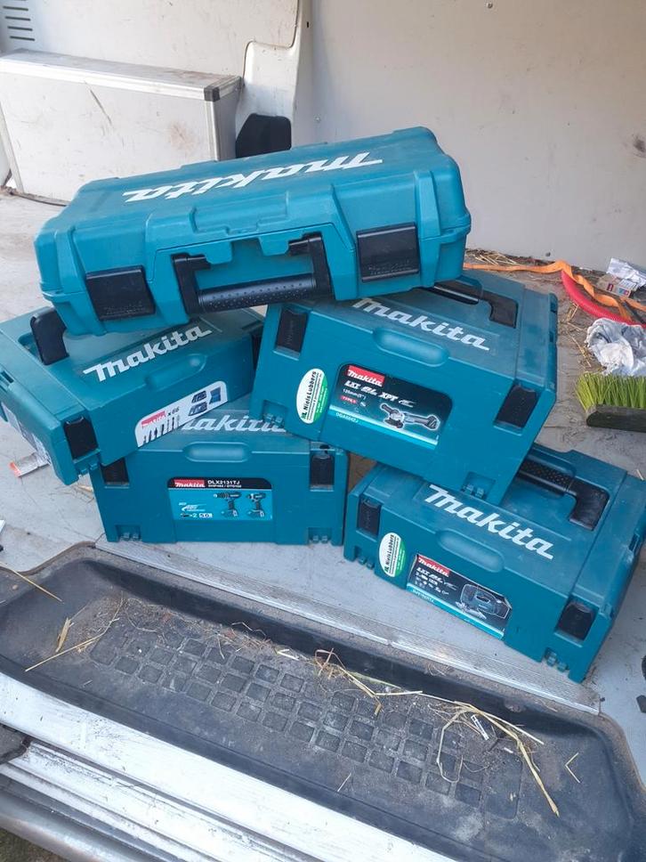 Makita Systainers - Leeg in 1 koop., Doe-het-zelf en Verbouw, Gereedschapskisten, Ophalen of Verzenden