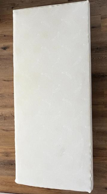 Tempur matras 90 x 210 cm – fijne kwaliteit beschikbaar voor biedingen