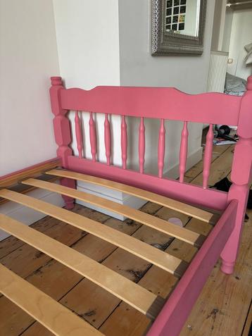 Klassiek grenen bed 90x200 - Zalmroze beschikbaar voor biedingen