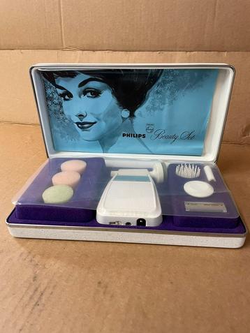 Vintage Philips beaty set beschikbaar voor biedingen