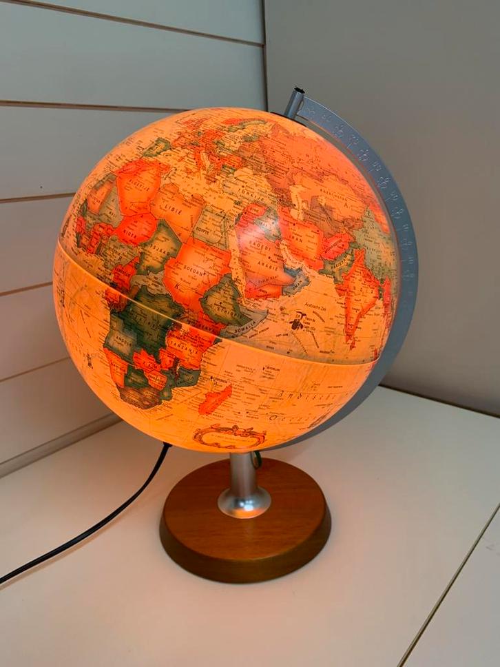 Scan Globe  World Antique - wereldbol - denemarken, Huis en Inrichting, Woonaccessoires | Wereldbollen, Zo goed als nieuw, Ophalen of Verzenden