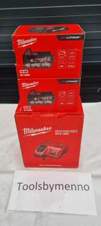 NIEUW twee Milwaukee m18- 18V 5.0Ah accu's+snellader oplader, Ophalen of Verzenden, Nieuw, 600 watt of meer, Overige typen