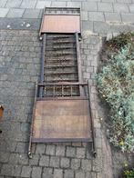 Vintage houten kinderbedje met matras. Compleet. Bruin hout, Ophalen, Gebruikt, Hout