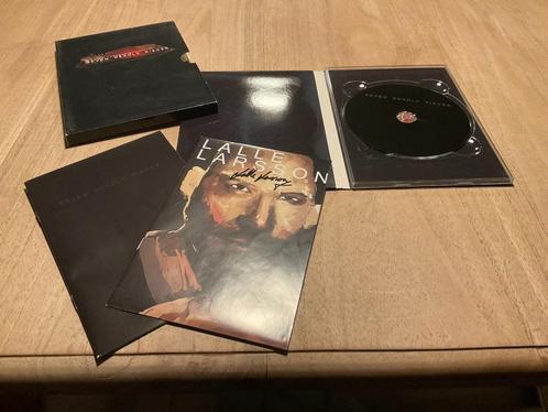 Lalle Larsson's (Karmakanic) Seven Deadly Pieces, Cd's en Dvd's, Dvd's | Muziek en Concerten, Zo goed als nieuw, Muziek en Concerten