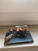 neushoorn met jong verzilverd op marmeren plaatje, Ophalen, Zo goed als nieuw, Dier