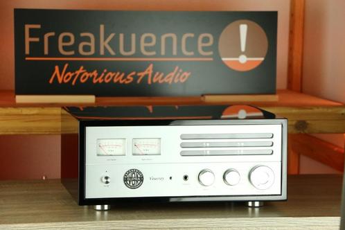 Supravox Vouvray INRUIL OK. *Schade* Hybride tube met phono!, Audio, Tv en Foto, Versterkers en Receivers, Zo goed als nieuw, Ophalen of Verzenden