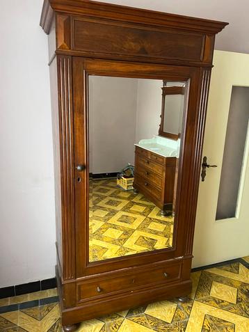 Antieke Kledingkast met Spiegeldeur en Lade - Prachtig Houtw beschikbaar voor biedingen