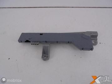 E-KLASSE W211 ANTENNEVERSTERKER COMAND A2118200389 beschikbaar voor biedingen