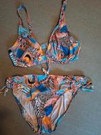 Vrolijke beugelbikini maat 75D / maat 38/40 broekje, Kleding | Dames, Badmode en Zwemkleding, Ophalen of Verzenden, Gedragen, Bikini