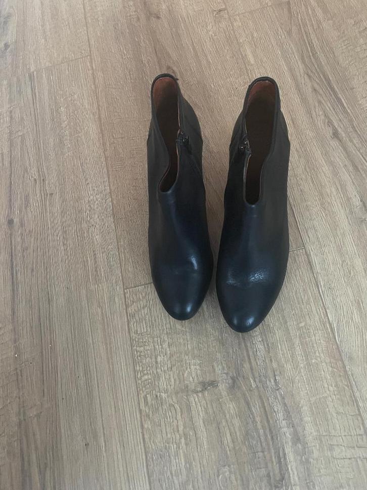 McGregor enkellaarsjes, Kleding | Dames, Schoenen, Zo goed als nieuw, Lage of Enkellaarzen, Zwart, Ophalen of Verzenden