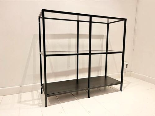 Dressoir Zwart (Ikea Vittsjo), Huis en Inrichting, Kasten | Dressoirs, Zo goed als nieuw, 50 tot 100 cm, 25 tot 50 cm, Glas, Metaal