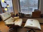 eames lounge chair + hocker replica kleur egg vintage Herman, Huis en Inrichting, Ophalen of Verzenden, Zo goed als nieuw