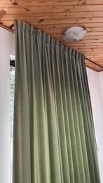 3 Groene gordijnen met rail, 100 tot 150 cm, 200 cm of meer, Ophalen of Verzenden, Zo goed als nieuw