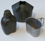 Originele Militaire Veldfles, RVS Drinkbeker en Beschermhoes, Verzamelen, Militaria | Algemeen, Ophalen of Verzenden, Landmacht