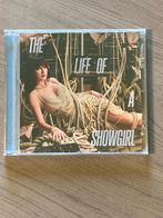 Taylor Swift - So Glamorous Cabaret Version Deluxe CD, Cd's en Dvd's, Cd's | Pop, Ophalen, 2000 tot heden, Nieuw in verpakking