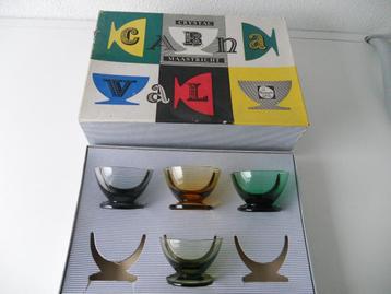 Carnavalglas in originele doos beschikbaar voor biedingen