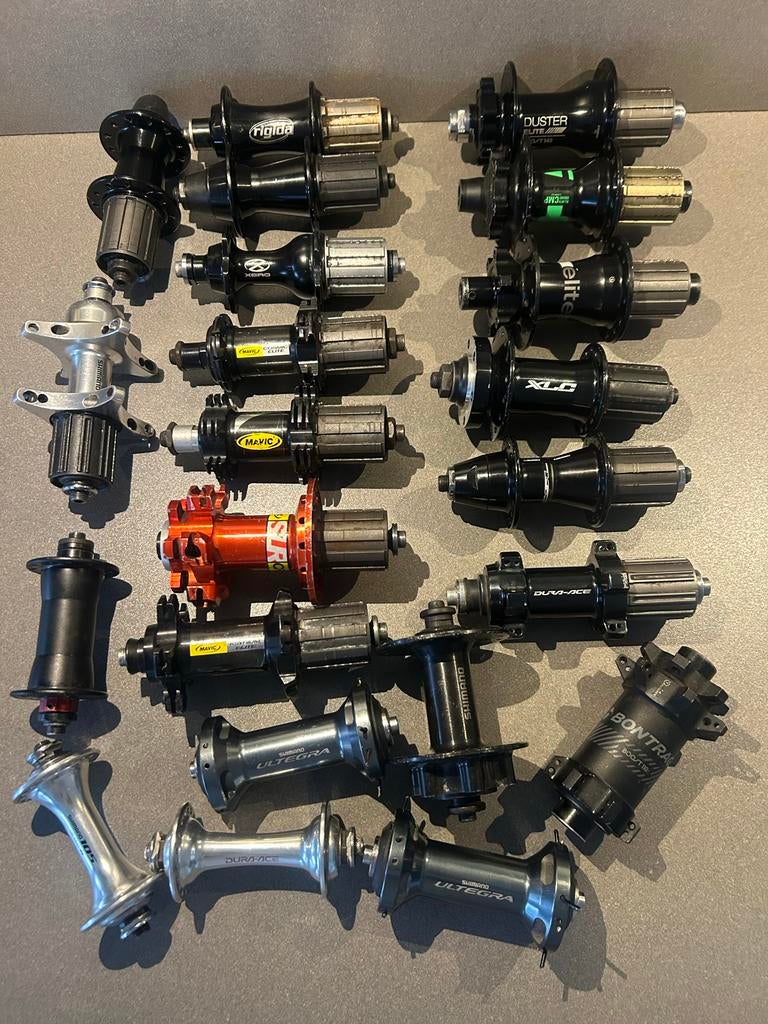 Verschillende naven Dura ace Ultegra Bontdrager  XLC  Mavic, Fietsen en Brommers, Fietsonderdelen, Ophalen of Verzenden, Gebruikt