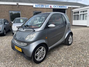 Smart City-Coupé smart & passion Met NAP Logisch en Super z beschikbaar voor biedingen