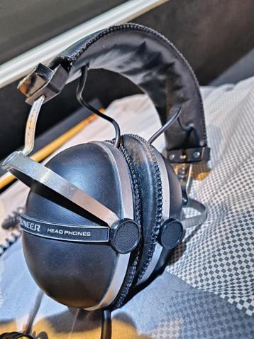 Koptelefoon  Pioneer SE-305  Vintage  beschikbaar voor biedingen