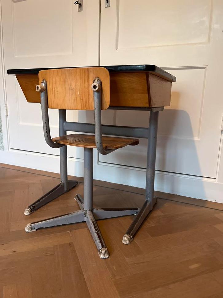 Vintage Schoolbankje met Stoel, Kinderen en Baby's, Kinderkamer | Tafels en Stoelen, Gebruikt, Ophalen