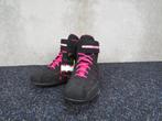 Nieuwe damesschoen sneakers maat 41 van 129 voor 99 euro, Veghel, Info@splashdesign.com, Dames, Splash Design