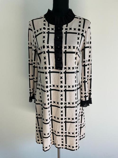 J413 - Mooie Ana Alcazar jurk maat 38 (1), Kleding | Dames, Jurken, Zo goed als nieuw, Maat 38/40 (M), Onder de knie, Ophalen of Verzenden