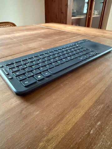 Microsoft draadloos toetsenbord met trackpad (N9Z-00008) beschikbaar voor biedingen