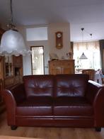 Bordeauxrode bank. Zgan, Ophalen, Tweepersoons, Zo goed als nieuw, Rechte bank