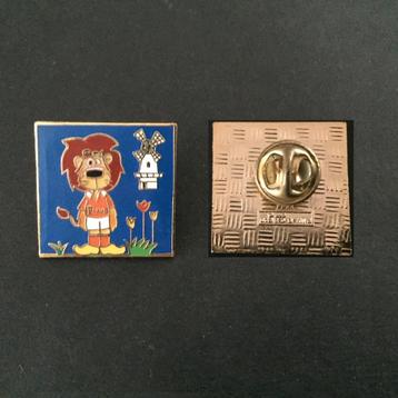Pin Voetbal EK 1993 beschikbaar voor biedingen
