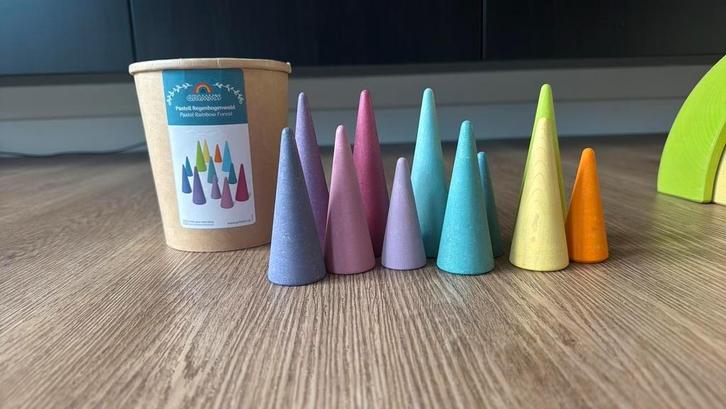 Grimm’s regenboog bos pastel compleet, zga nieuw!, Kinderen en Baby's, Speelgoed | Houten speelgoed, Zo goed als nieuw, Ophalen of Verzenden