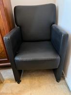 Zwarte fauteuil, Huis en Inrichting, Fauteuils, Ophalen, Zo goed als nieuw, 50 tot 75 cm, Leer