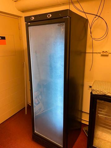 KOELKAST 1 GLASDEUR 382L ZWART ZONDER LICHTBAK, Combisteel beschikbaar voor biedingen