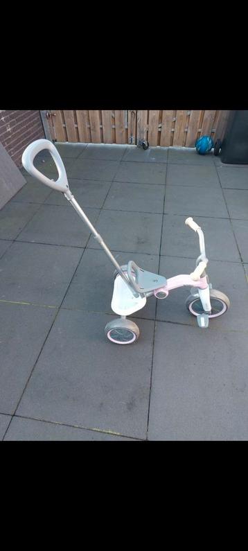 Driewieler duwfiets QPlay beschikbaar voor biedingen