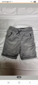 Leuk grijs zomerbroekje maat 104, Kinderen en Baby's, Kinderkleding | Maat 104, Gebruikt, Ophalen of Verzenden, Jongen, Pull On