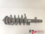 Schokdemperpoot links-voor van een Peugeot 208