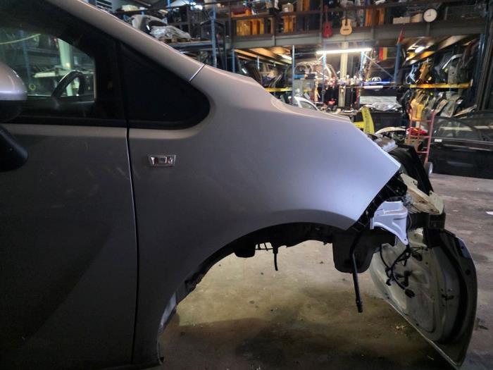 Scherm rechts-voor van een Opel Meriva (Z167), Auto-onderdelen, Carrosserie en Plaatwerk, Opel, Gebruikt, 3 maanden garantie