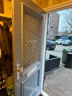 Buiten deur met luik/raam, Doe-het-zelf en Verbouw, Deuren en Horren, Gebruikt, Ophalen of Verzenden, Buitendeur, 200 tot 215 cm