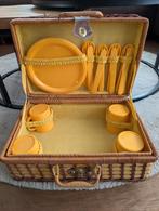 Picknickmand 4 persoons, Hobby en Vrije tijd, Picknickmanden, Ophalen, Gebruikt
