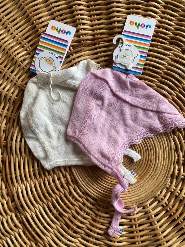 Prachtige strikmutsjes wol/zijde Joha 9-12 m, Kinderen en Baby's, Babykleding | Mutsen, Sjaals en Wanten, Nieuw, Muts, Jongetje of Meisje
