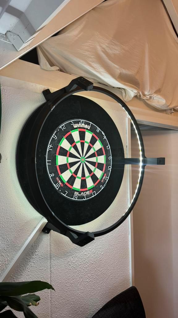 Autodarts systeem, Sport en Fitness, Darts, Zo goed als nieuw, Dartbord, Ophalen
