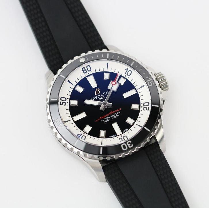 Breitling Superocean Automatic 42 (Zeer goed/ 2025), Sieraden, Tassen en Uiterlijk, Horloges | Heren, Zo goed als nieuw, Polshorloge