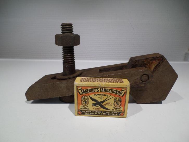 Machineklem, praktijk werkstuk, (#7733), HTS werktuigbouw, Doe-het-zelf en Verbouw, Gereedschap | Machine-onderdelen en Toebehoren