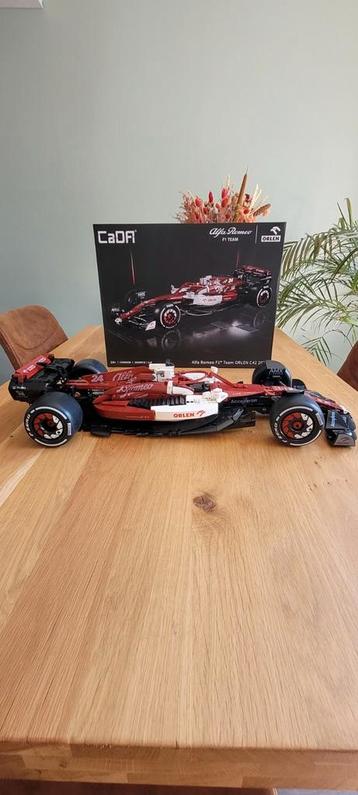 Cada C64005W - Formule 1  F1 Alfa Romeo C42 beschikbaar voor biedingen