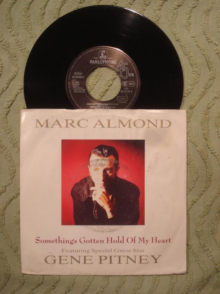Marc Almond 7" Single: ‘Something’s gotten hold of my heart’, Cd's en Dvd's, Vinyl Singles, Zo goed als nieuw, Single, Pop, 7 inch