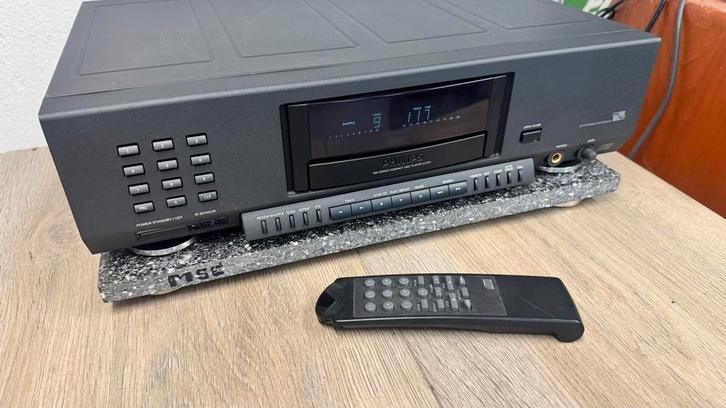 Philips CD931 CD Speler + Afstandsbediening, Audio, Tv en Foto, Cd-spelers, Gebruikt, Philips, Ophalen of Verzenden