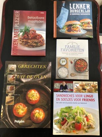 Set van 5 kookboeken burgers, oven beschikbaar voor biedingen