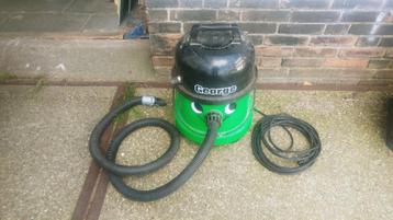 Numatic George GVE 370 nat droog stofzuiger 1000 Watt beschikbaar voor biedingen