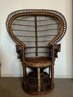Pauwenstoel vintage rotan, Huis en Inrichting, Stoelen, Ophalen, Gebruikt, Bruin, Vintage