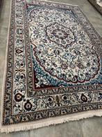 Nain, handgemaakte Perzisch tapijt uit Nain Iran., Ophalen, Beige, 200 cm of meer, Zo goed als nieuw